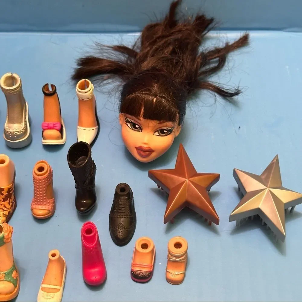Bratz shoes pairs